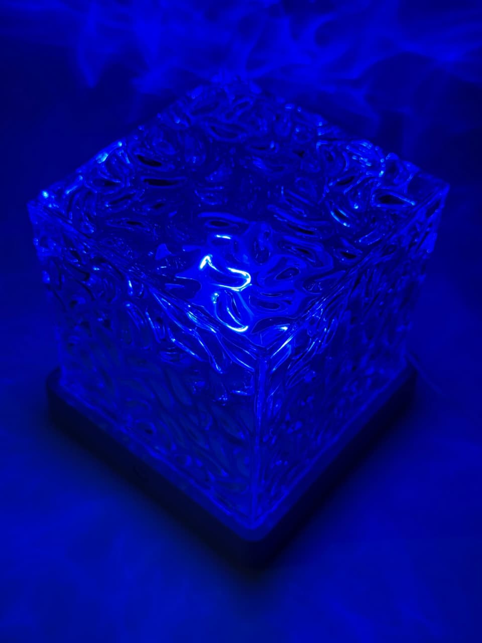 Ocean Wave Table Lamp