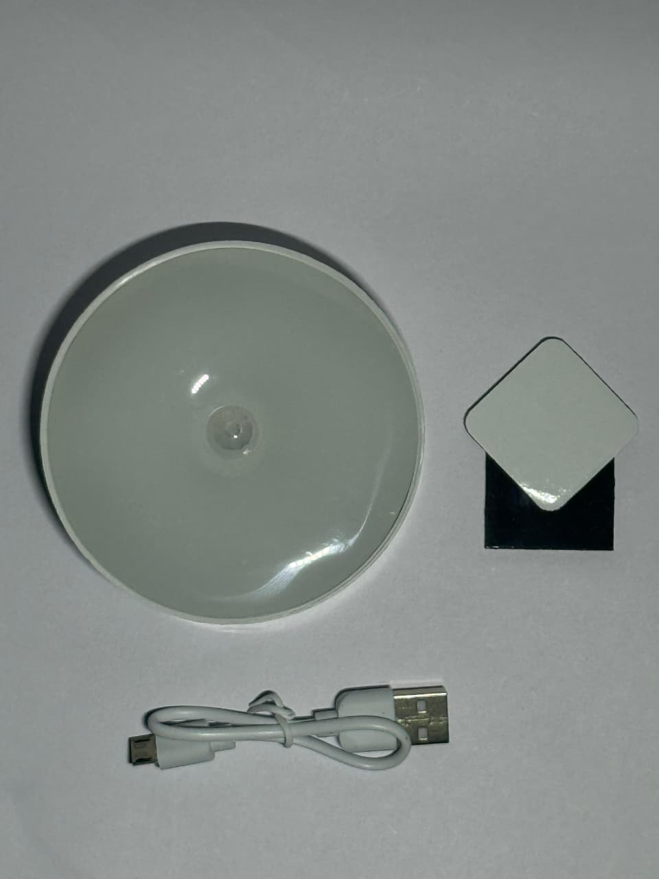 Round USB Rechargeable Motion Sensor LED Light